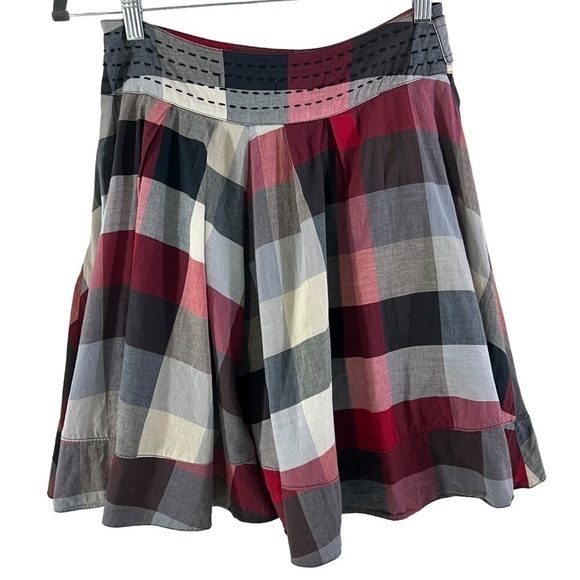 Twenty One Woman’s Red White and Black High Waist Fully Lined Plaid Skirt Size M - Picture 2 of 11